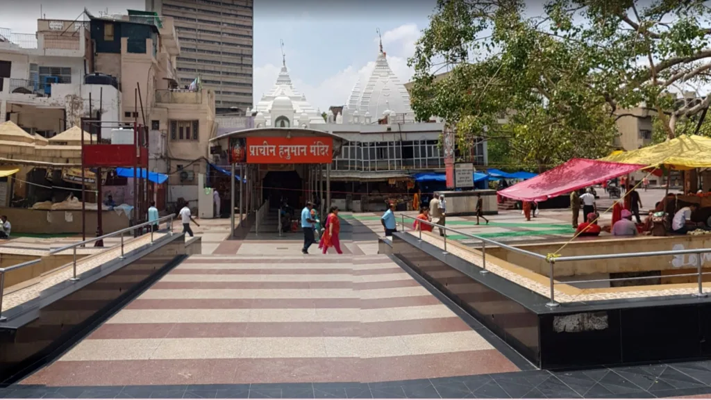 Outside view of Pracheen Hanuman Mandir