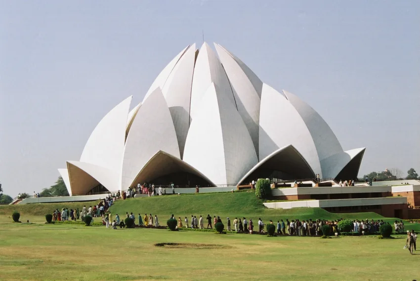 Bahai temple extended view