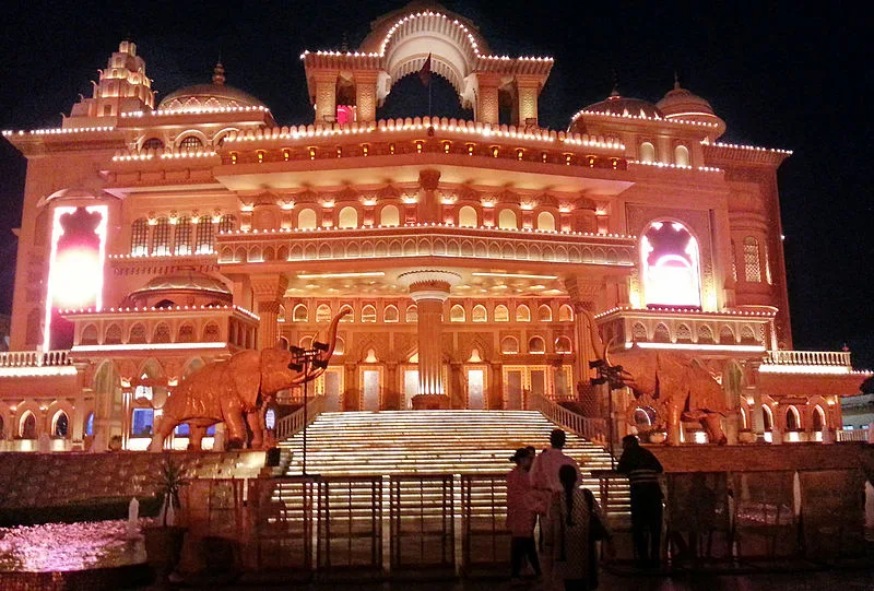 kingdom of dreams night view