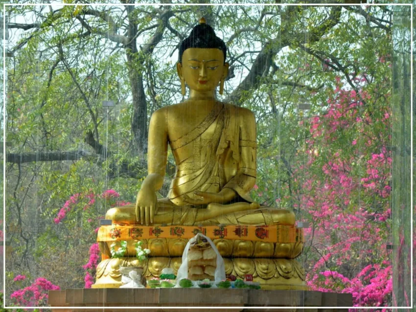 Buddha statue in Buddha Jayanti Park in Delhi