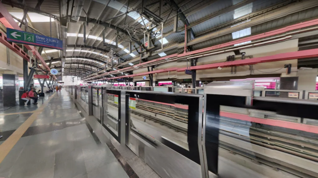 A view of Metro station