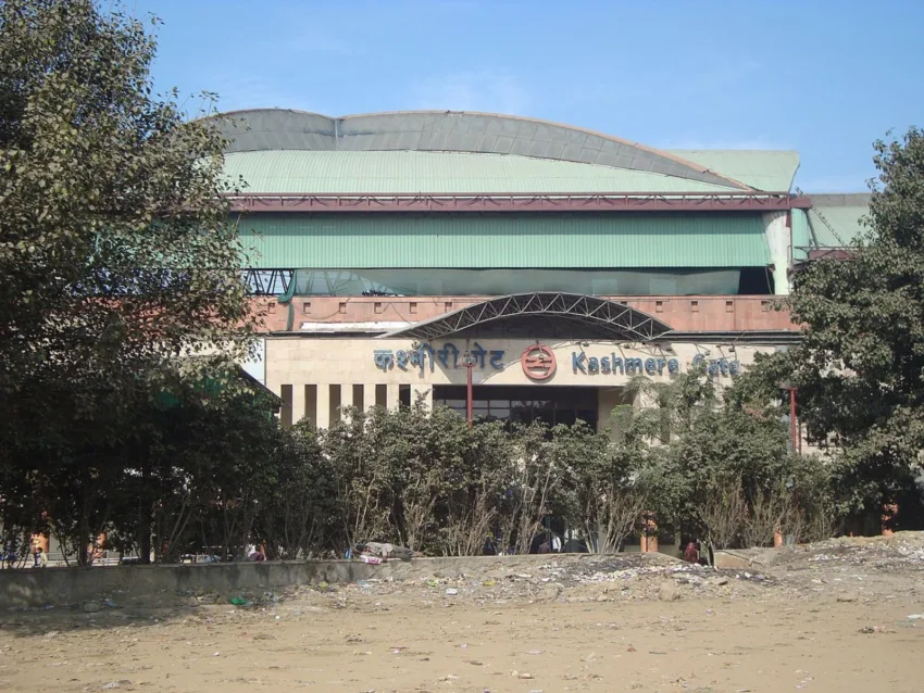 Outside view of Kashmere Gate