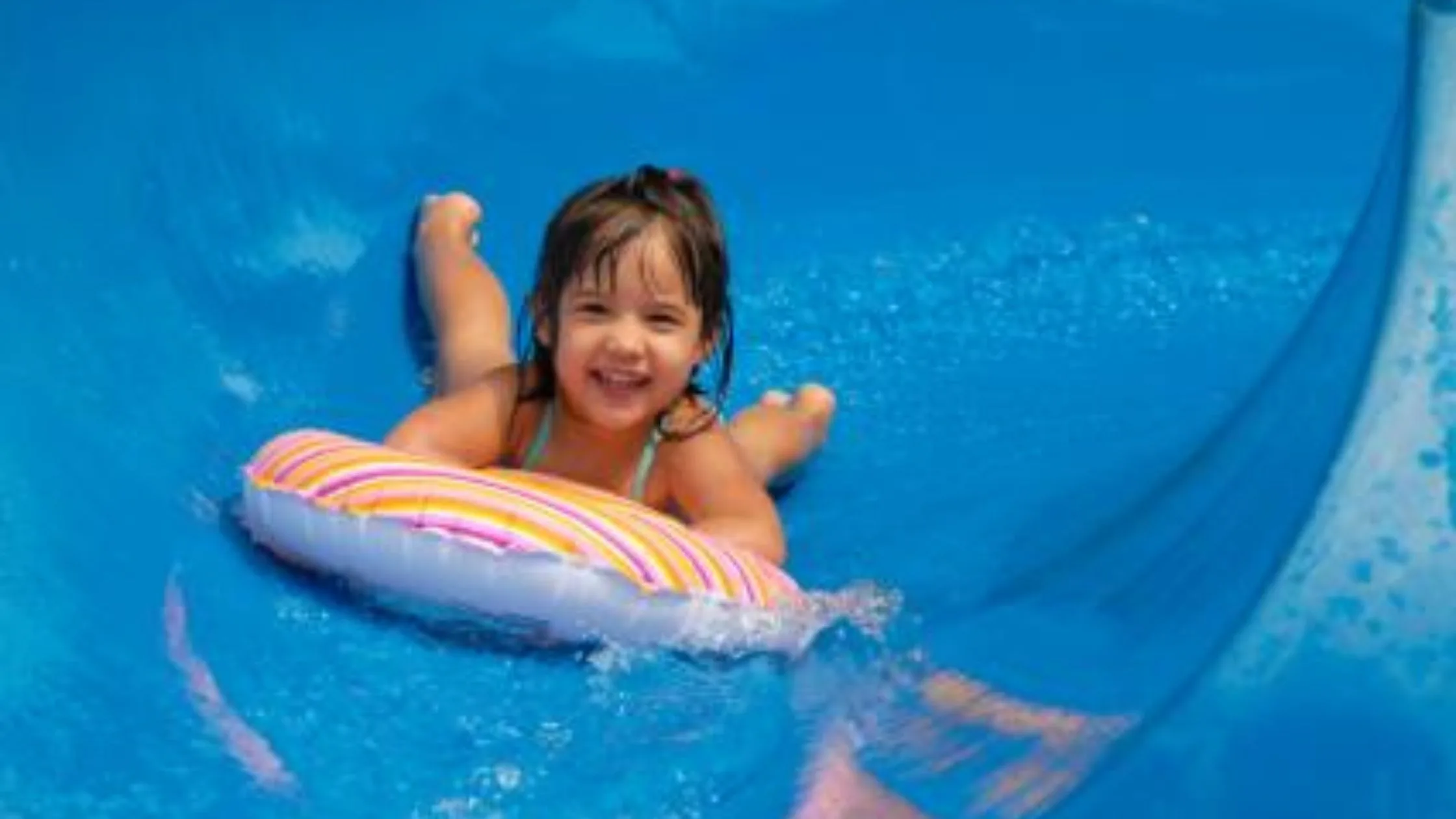 Children enjoying in Splash