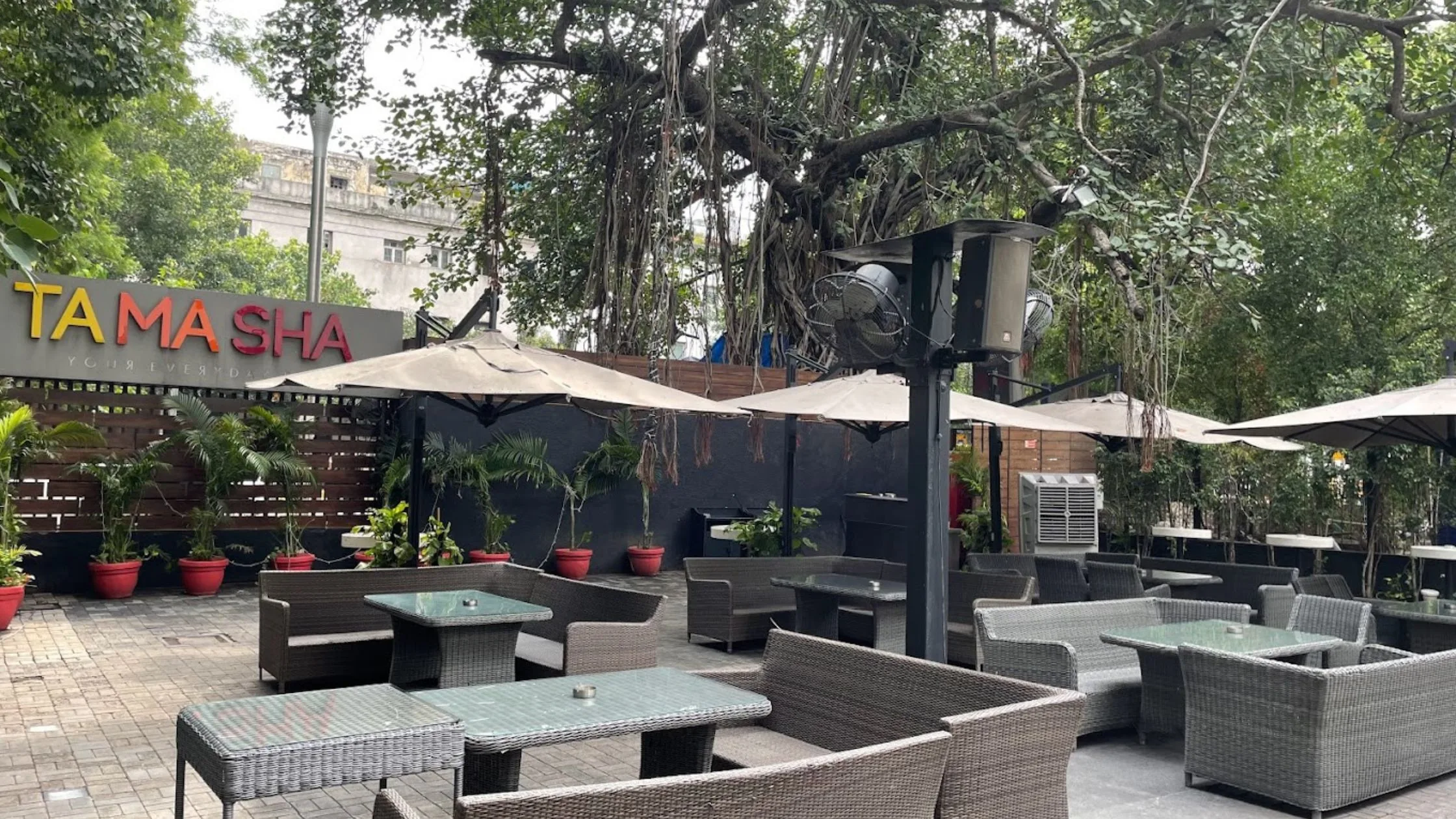 outdoor seating view of Tamasha restaurant in Connaught Place.