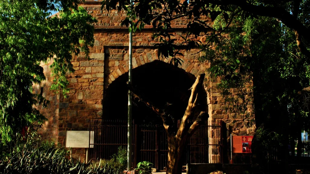 khooni darwaza, near to, Delhi