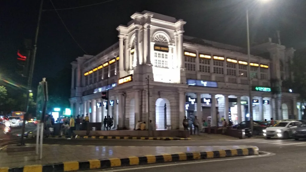 Night view of Connaught Place in Delhi