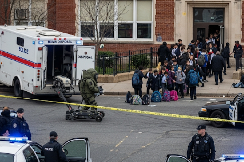 Maxfort School in Dwarka Evacuated After Bomb Threat